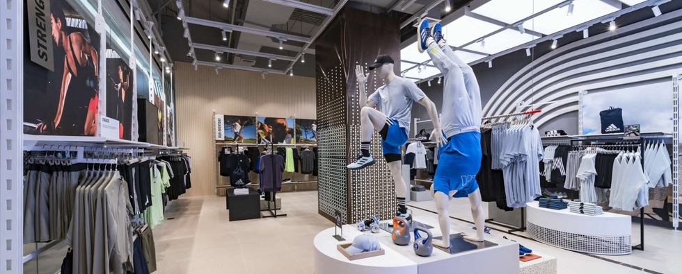 Adidas engorda sus ventas un 4% y sale de pérdidas en el primer trimestre 