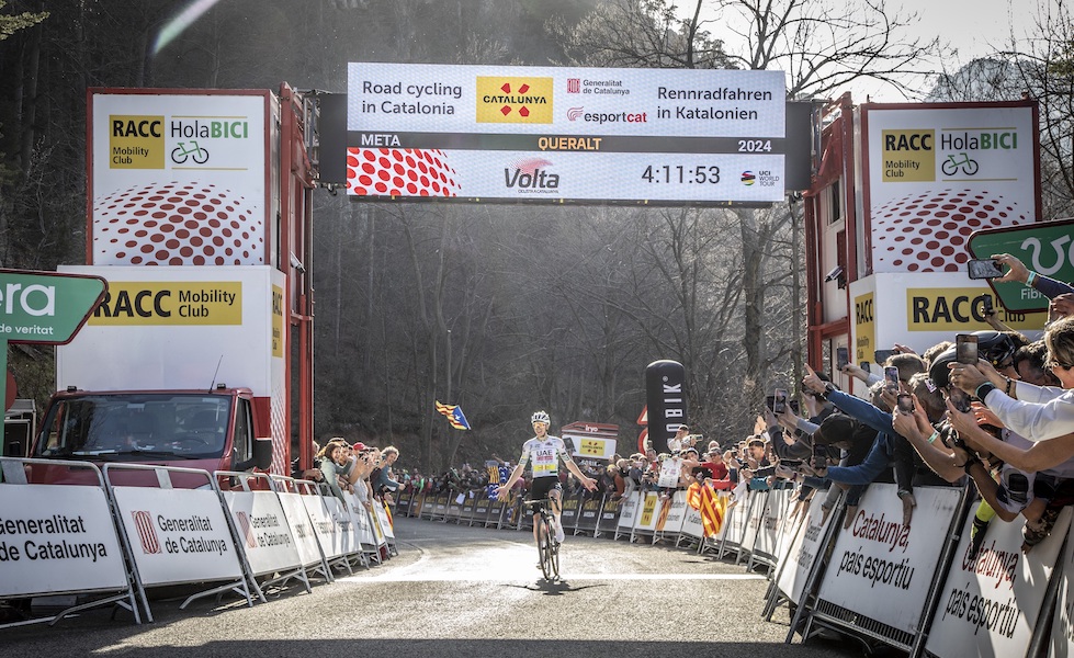 El Racc premia a los ciclistas de La Volta