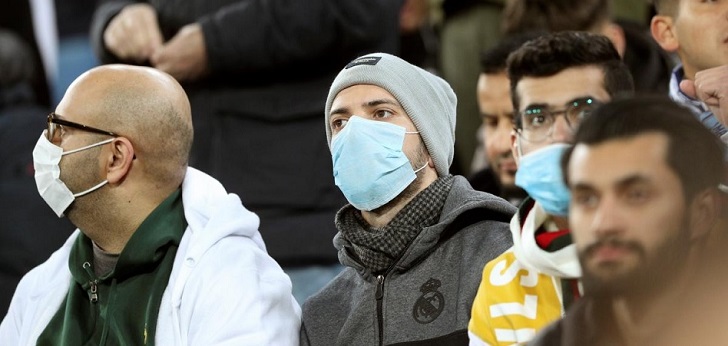 La Comunidad de Madrid retira el uso obligatorio de la mascarilla en los estadios 