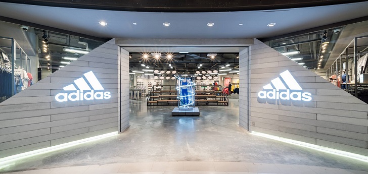 Adidas pierde 290 millones de euros en el primer semestre