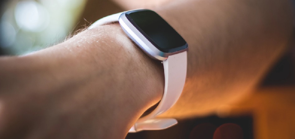 Fitbit eleva sus pérdidas un 4,9% en el tercer trimestre en plena venta a Google