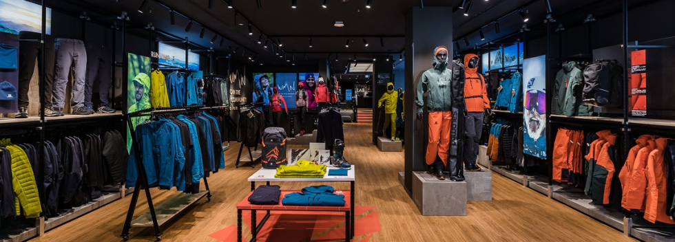 Amer Sports cierra 2023 con un alza del 23% y se repone de su complicada salida a bolsa