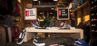 Vans pone rumbo a los 5.000 millones de dólares en 2023