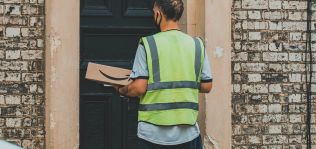 Balones y uniformes para niños: cómo rentabiliza Amazon la Eurocopa