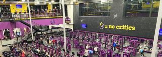 Planet Fitness dispara sus ingresos un 59,6% en 2022, hasta 936,8 millones de dólares