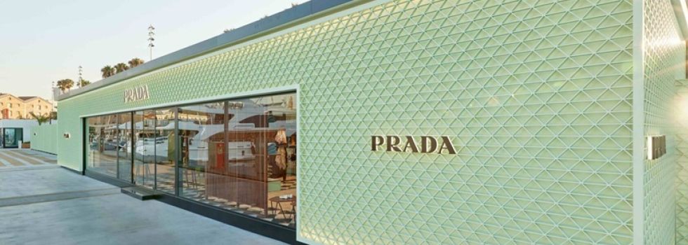 Prada celebra la America’s Cup con una nueva ‘boutique’ efímera en Barcelona