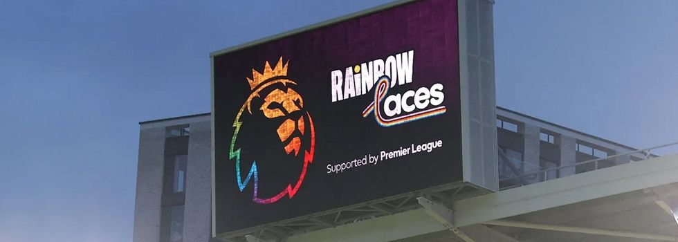 La Premier League luce el arcoiris