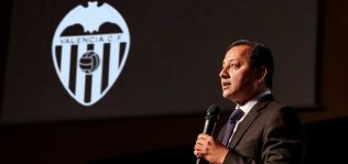 LaLiga da un año al Valencia CF para volver a beneficios