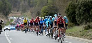 La Volta vuelve a rodar en una burbuja y pone a prueba el ciclismo español