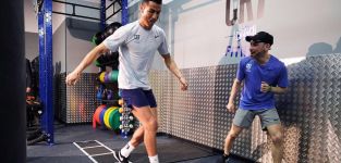 CR7 Crunch Fitness negocia integrar 9 clubes de Rock Gym