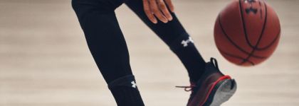 Under Armour entra pérdidas y anticipa un crecimiento de hasta el 7% este año