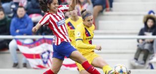 Las futbolistas amenazan con volver a ir a la huelga