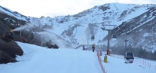 Andalucía se compromete a abrir Sierra Nevada “lo antes posible”