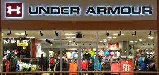 Under Armour crece un 35% en el primer trimestre y mejora previsiones para 2021