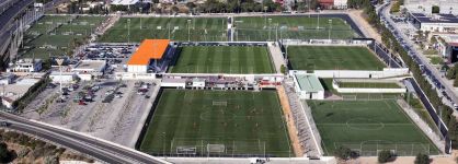 Valencia CF adquiere dos solares en Paterna por 1,2 millones de euros