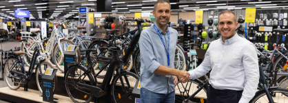 Decathlon se asocia con Ambe para potenciar el uso de la bicicleta en España