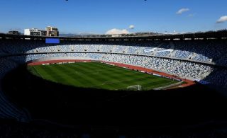 La Uefa le marca un gol a la contaminación