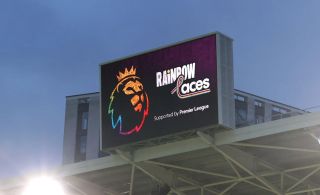 La Premier League luce el arcoiris